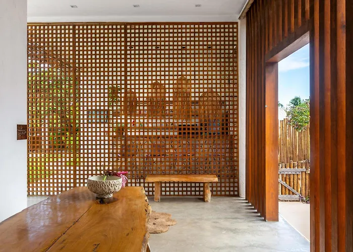 Mikiki Lifestyle Hotel (Adults Only)